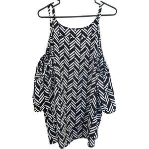 NWT Eloquii Cold shoulder top